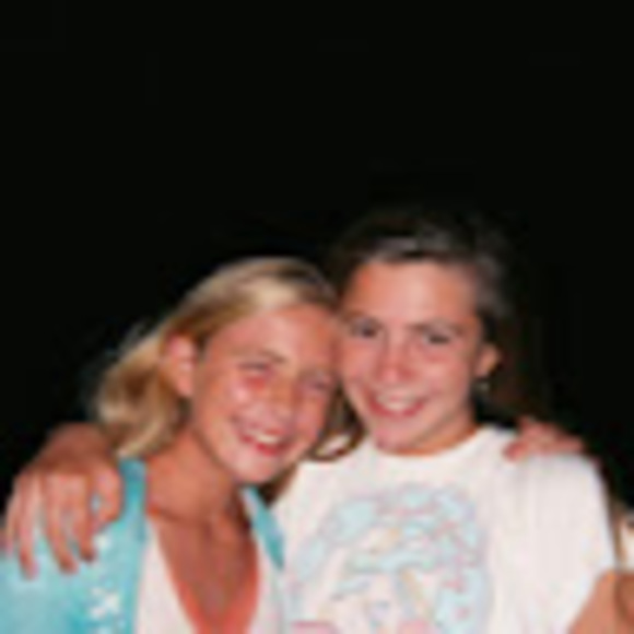 Meet your Posher, Emma - Picture 1 of 1